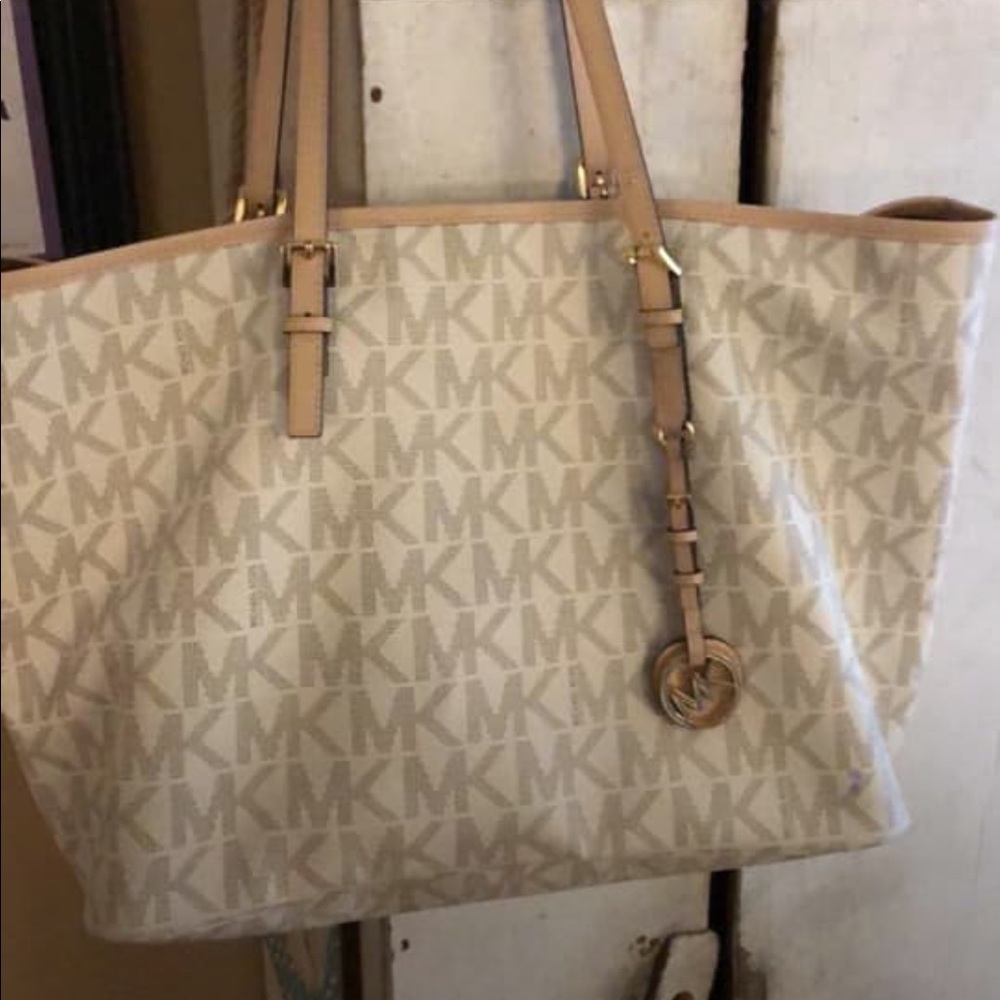 Michael Kors tote